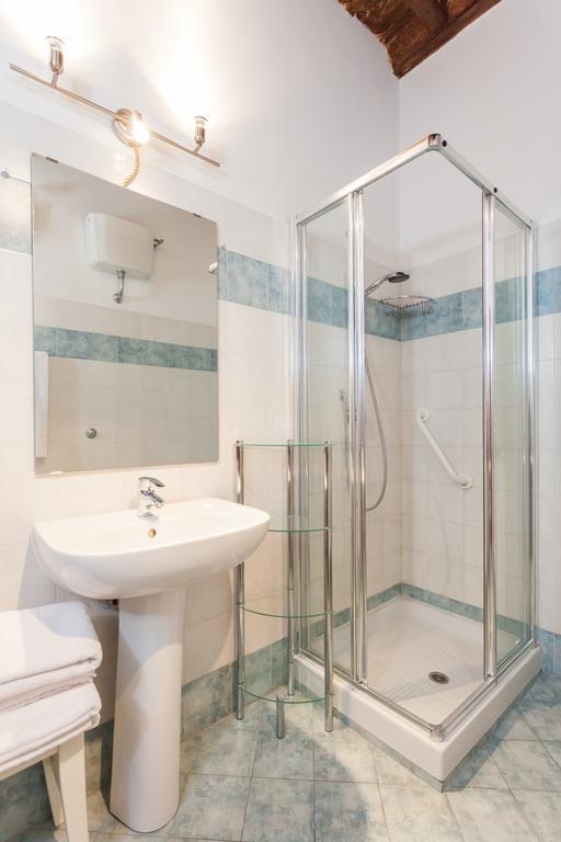 Maisonette Farnese Rome Room photo